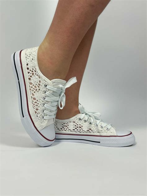 adidas witte sneakers met kant|Witte sneakers .